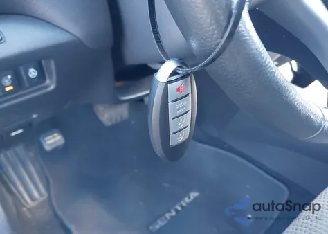 2015 Nissan Altima 2.5 Sv z USA, uszkodzony, nr VIN 1N4AL3AP8FC256750